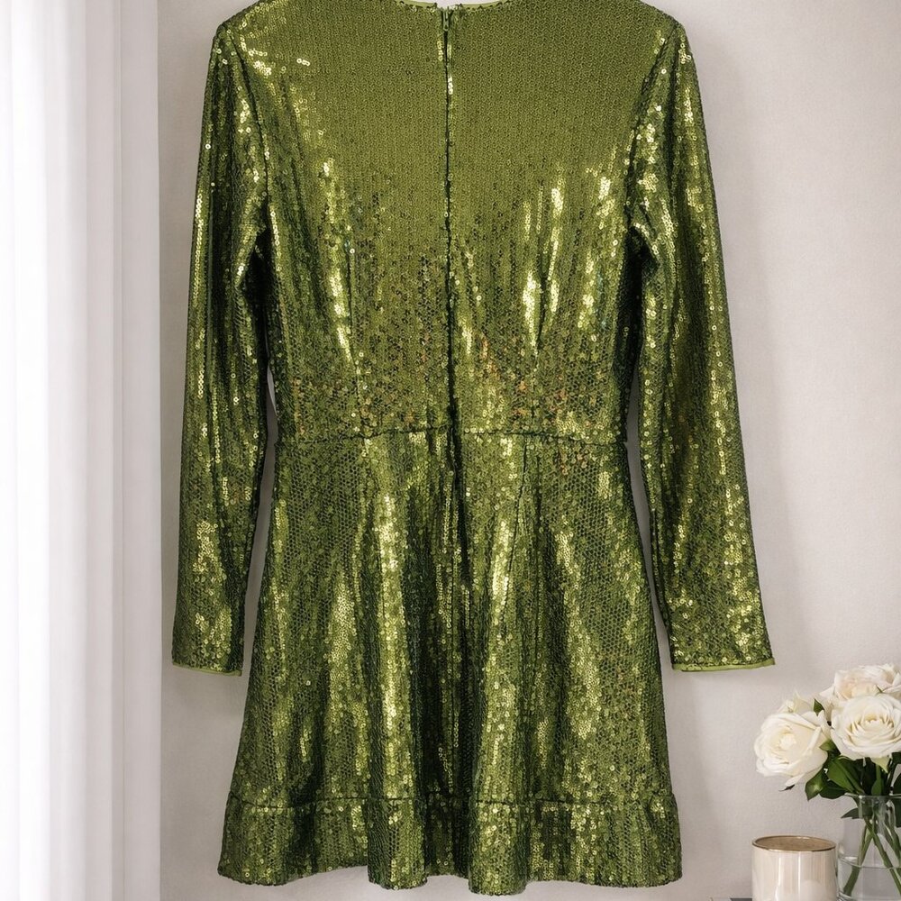 Sequin long sleeve green cocktail dress